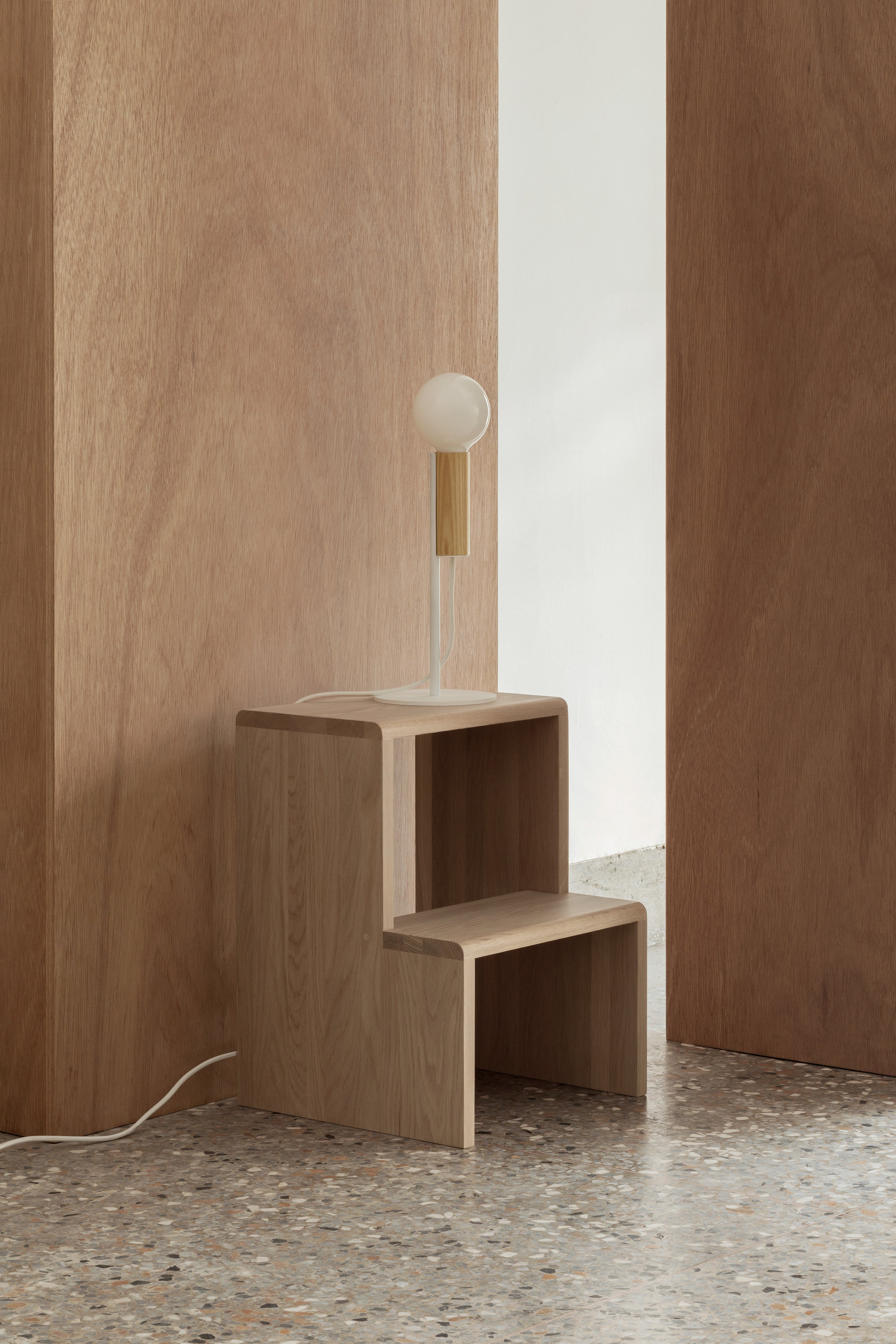 ESAILA - Tova Stool · TINGKO SELECT