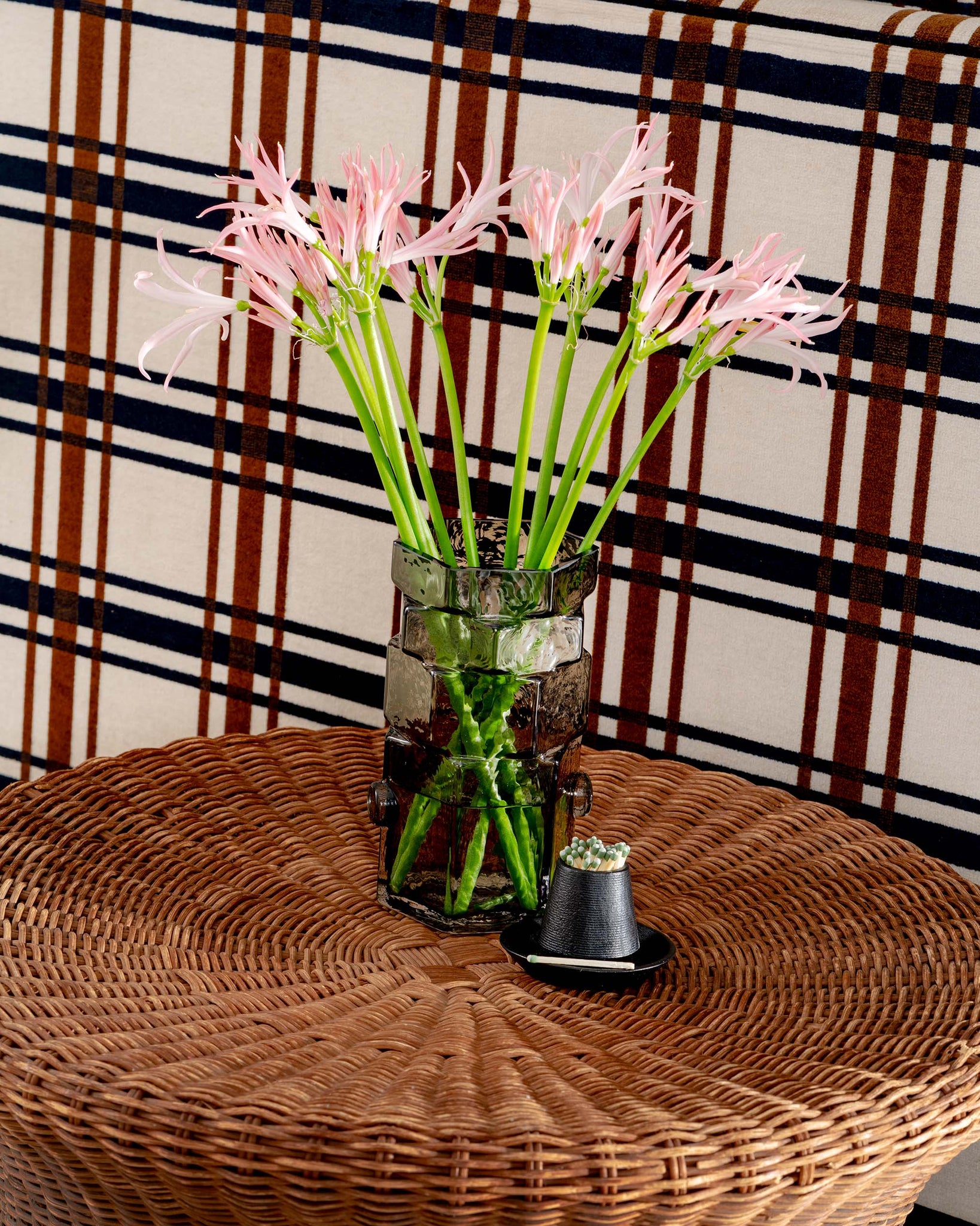 Hex Vase · Gray