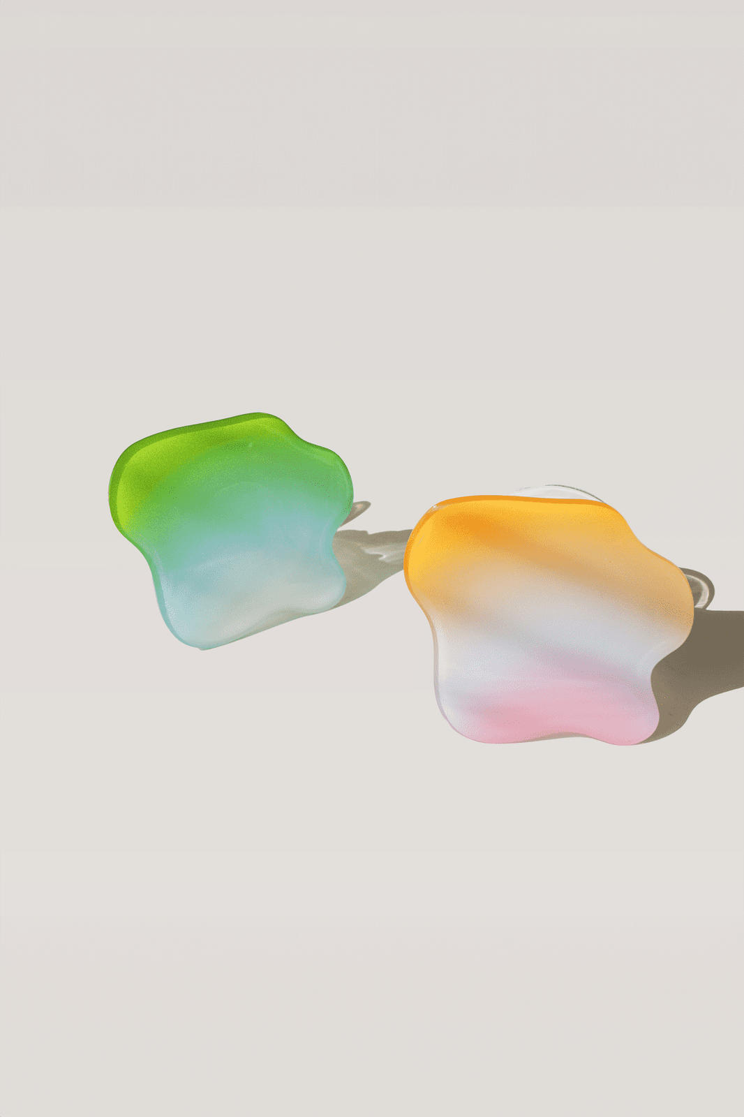 Gradiant Cloud Phone Grip