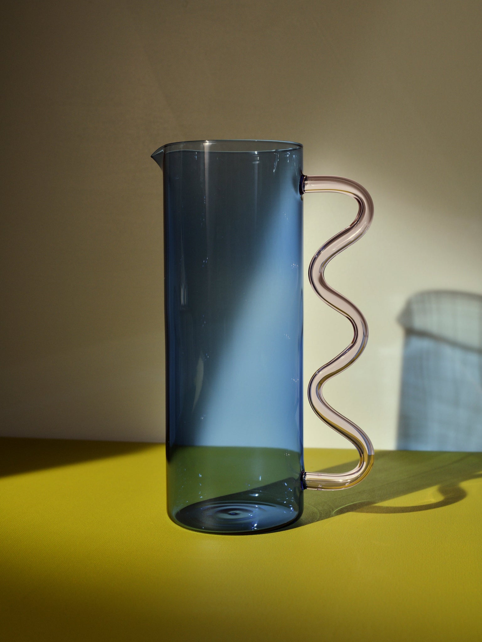 Wave Pitcher