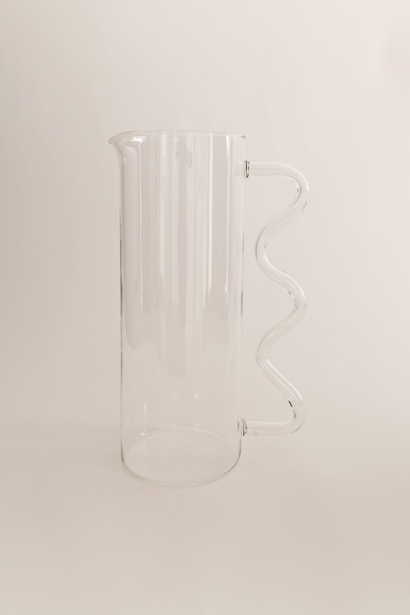 Wave Pitcher