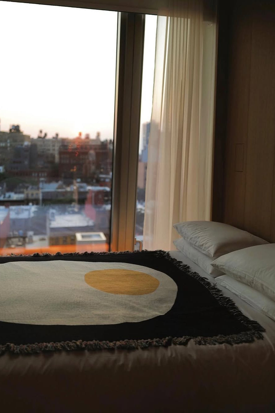 Bien Mal - The Sunnyside Up Throw Blanket · TINGKO SELECT