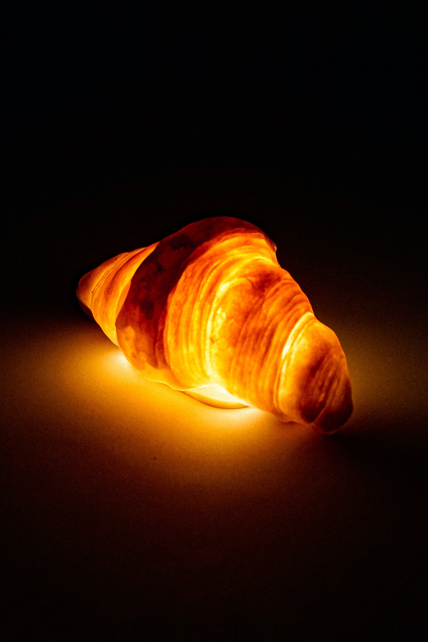 Croissant Bread Lamp