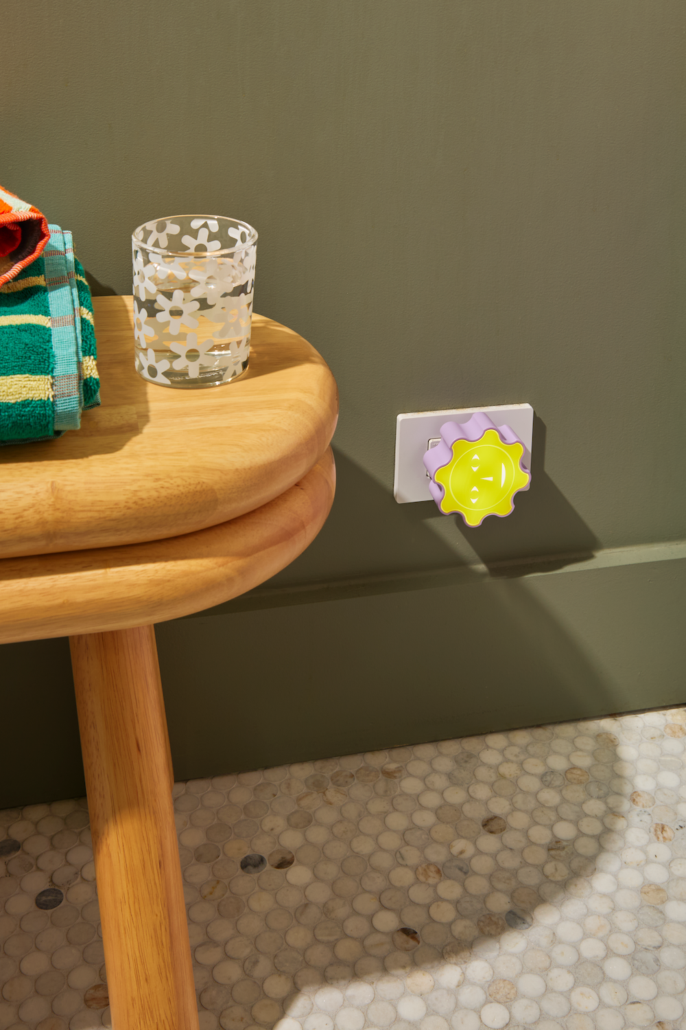 Areaware - Everybody Night Light · TINGKO SELECT