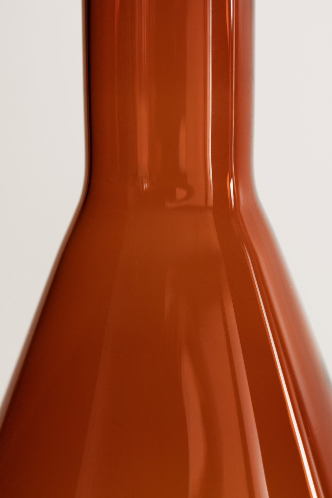 Bilboquet Carafe · Amber + Lilac