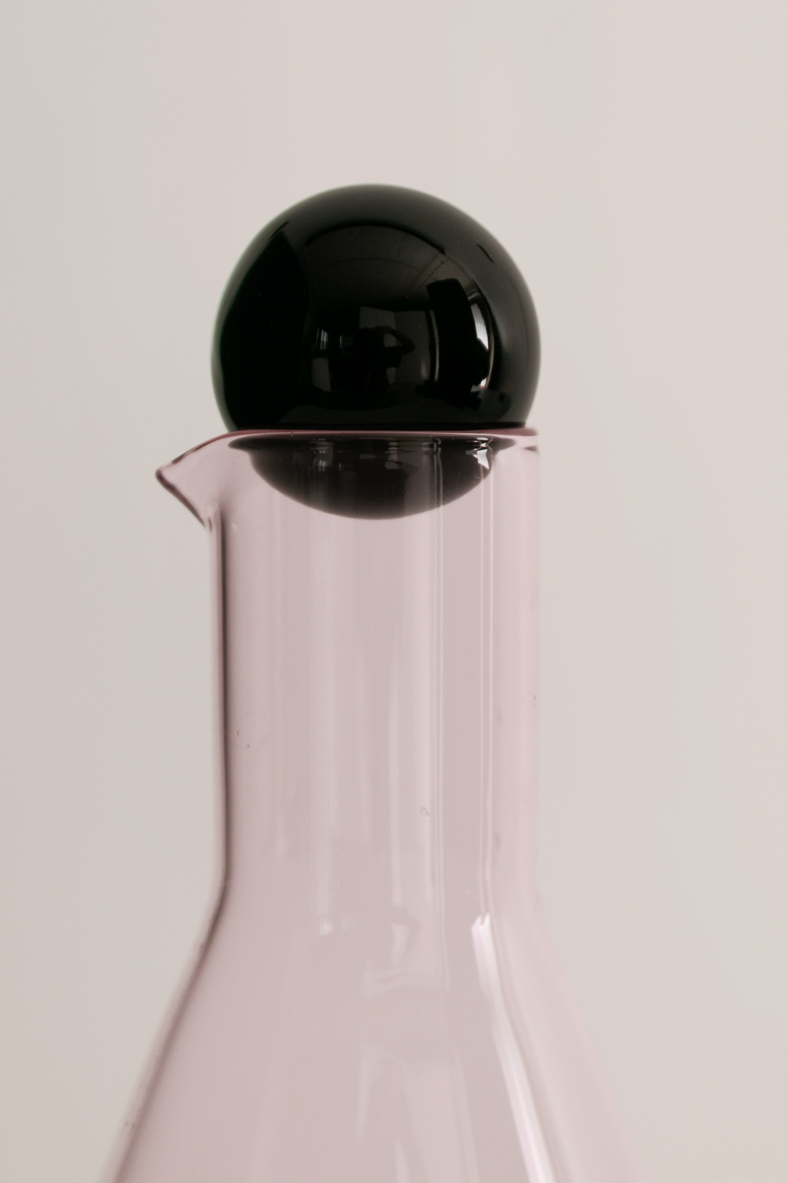 Bilboquet Carafe · Pink + Black
