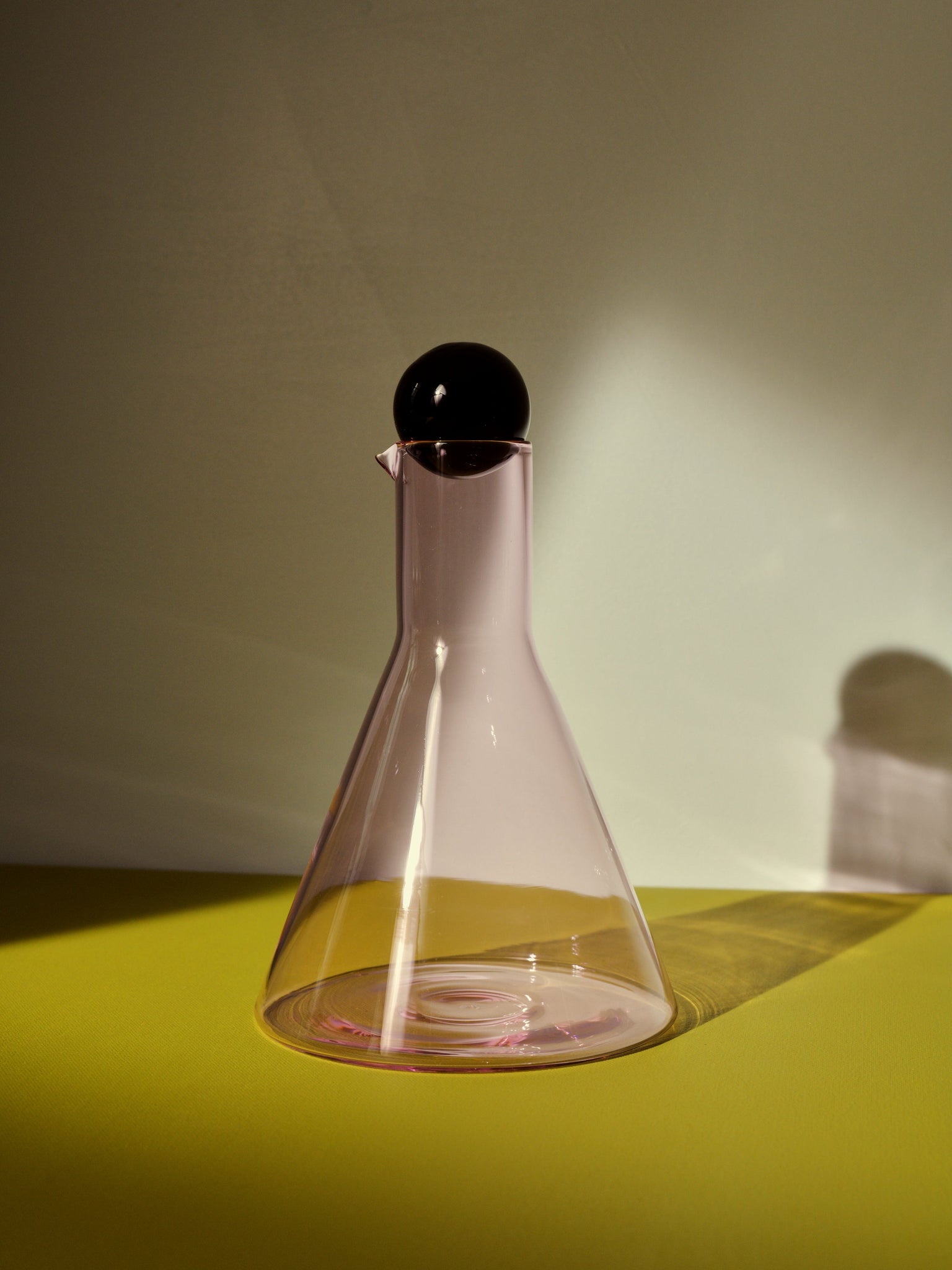 Bilboquet Carafe · Pink + Black
